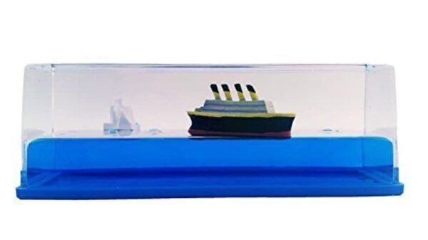 Titanic wave cruise ship fluid drift